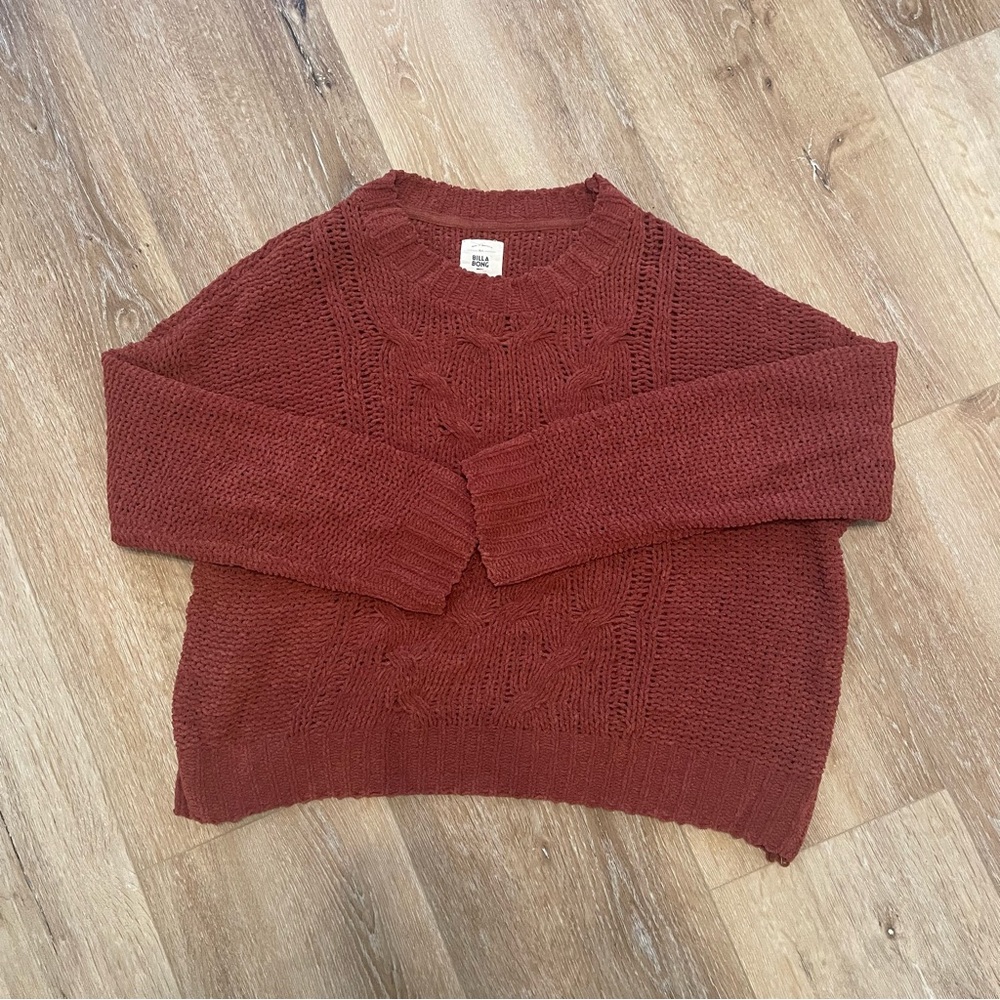Bronze billabong sweater
